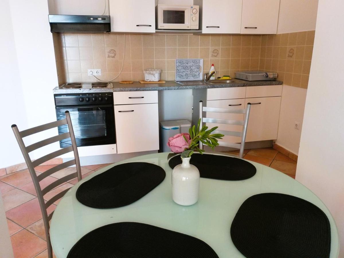 Villa Dobra Family Apartments Вир Екстериор снимка