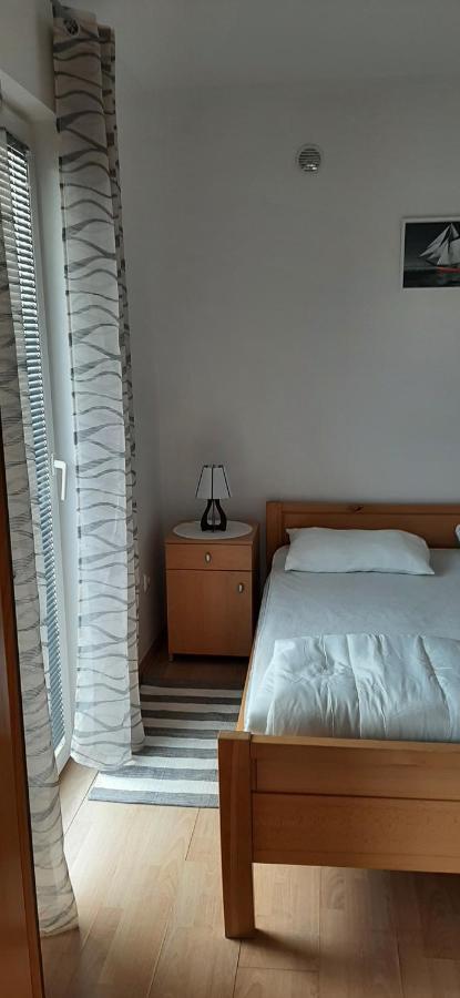 Villa Dobra Family Apartments Вир Екстериор снимка