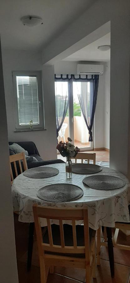 Villa Dobra Family Apartments Вир Екстериор снимка